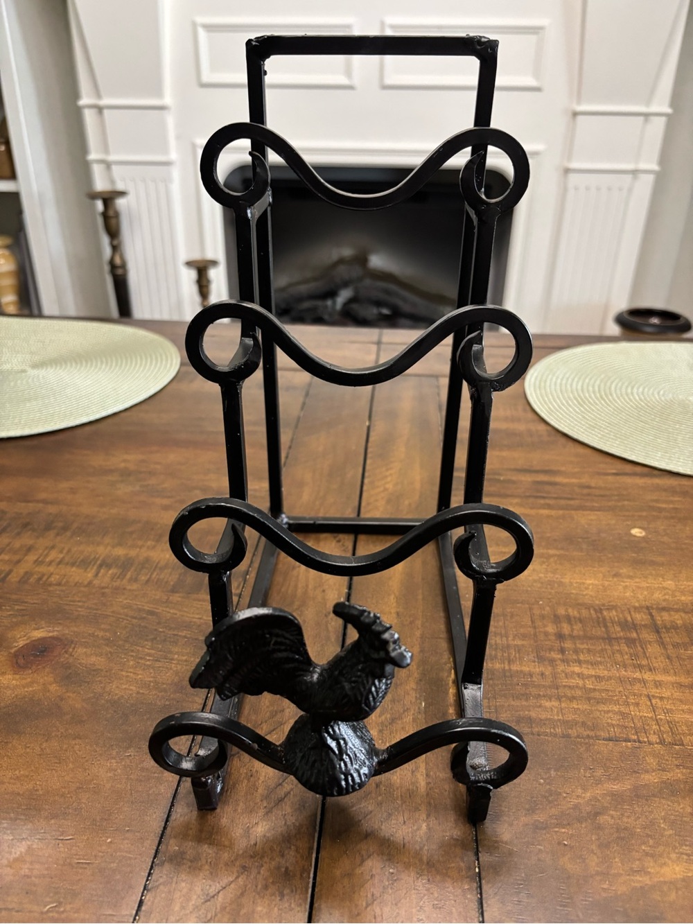 New black cast iron rooster plate holder
